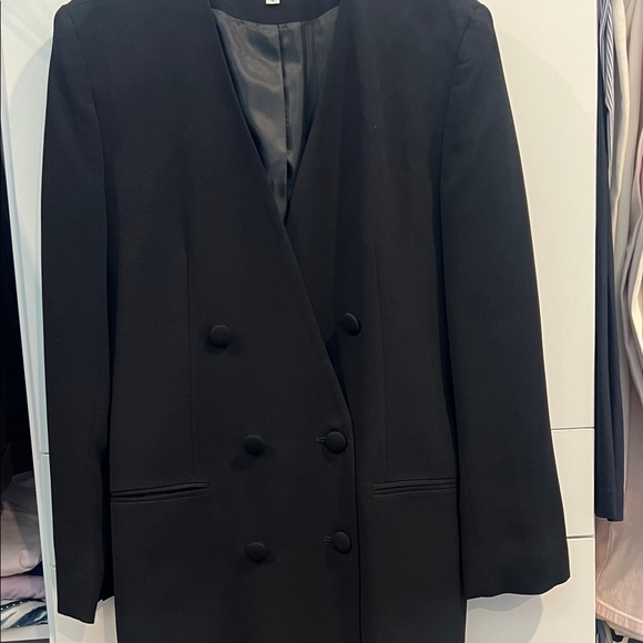 Saville Women's Elegant Black Blazer - Picture 6 of 6